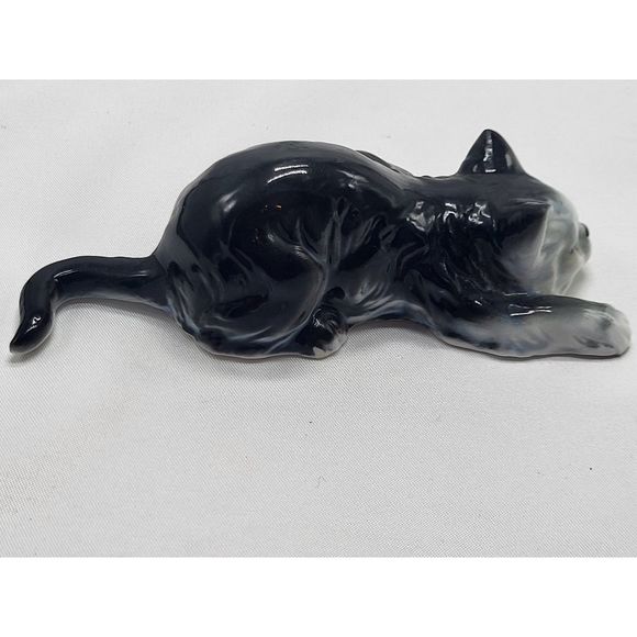 Danbury Mint Miniature Cats of Character - Picture 4 of 12